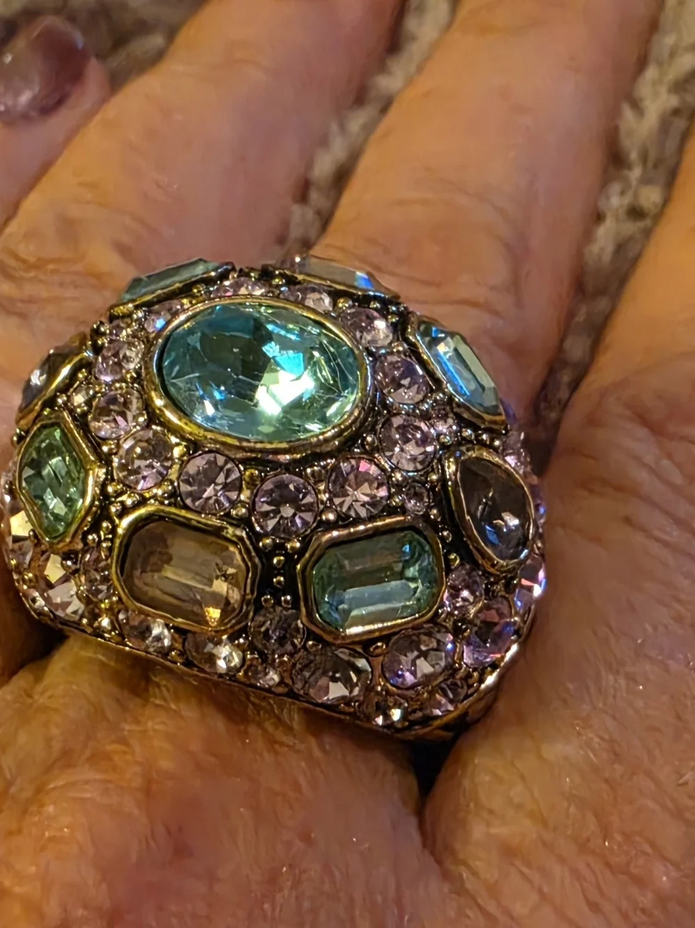 Heidi Daus Swarovski crystal signature vintage cocktail ring